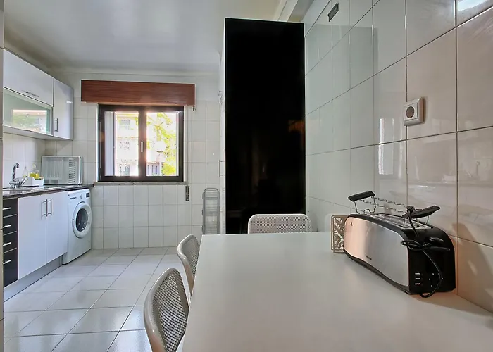 Cristo Rei Gaerten By Interhome Apartment Lissabon