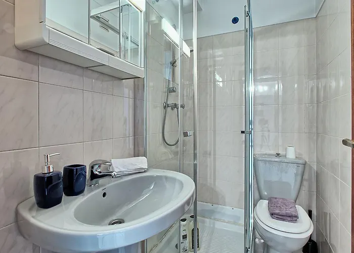 Apartment Cristo Rei Gaerten By Interhome