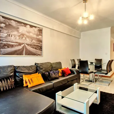 Apartment Cristo Rei Gaerten By Interhome Lisbon